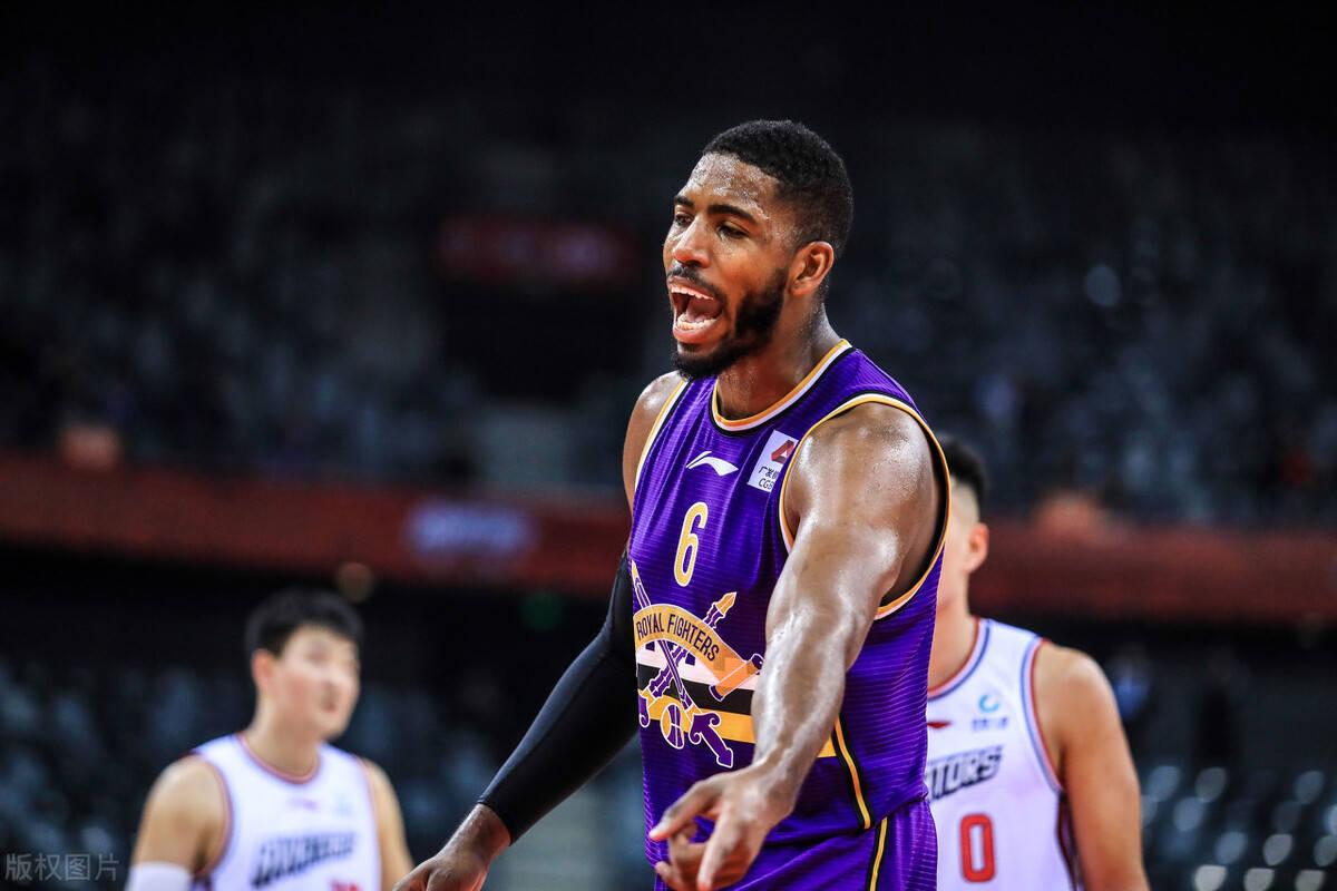 九游体育官网-周六018美职足亚特兰大联vs哥伦布机员