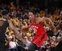 九游体育官网入口-湖人赢球艾顿伤情确认